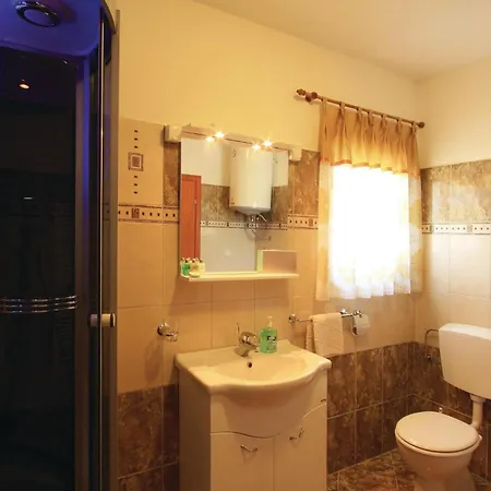 Casa de Férias Pula Ii