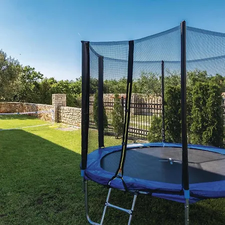 Holiday Home Pula Valtura II Holiday home