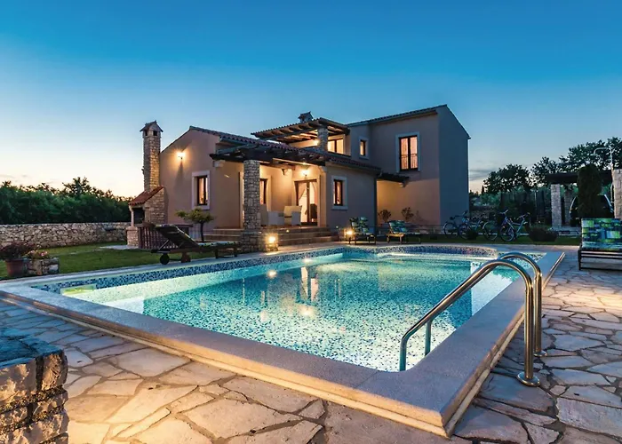 Holiday Home Pula Valtura II Pula