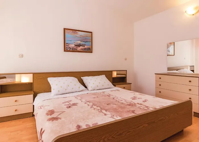 Holiday Home Pula Valtura II * Pula