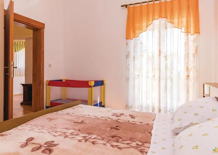 Holiday Home Pula Valtura II Holiday home